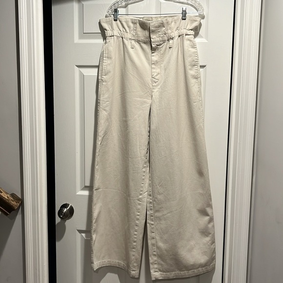 NWT Banana Republic Evie Wide Leg Paperbag Pant Size 12. (580446) - Picture 7 of 9